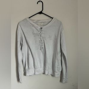 Ocean drive white and gray sweater